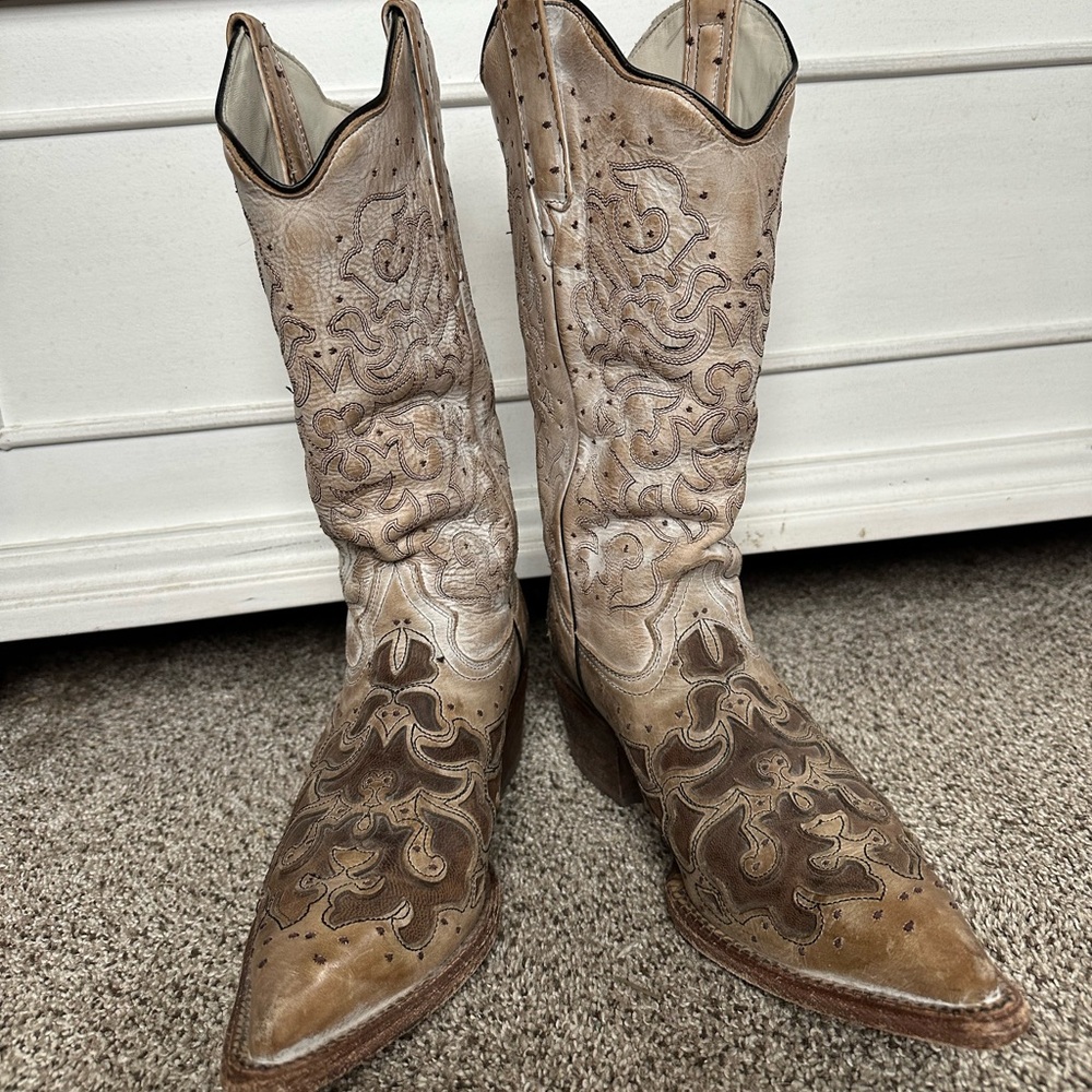 Inlay Beige and Tan Cowgirl Boots